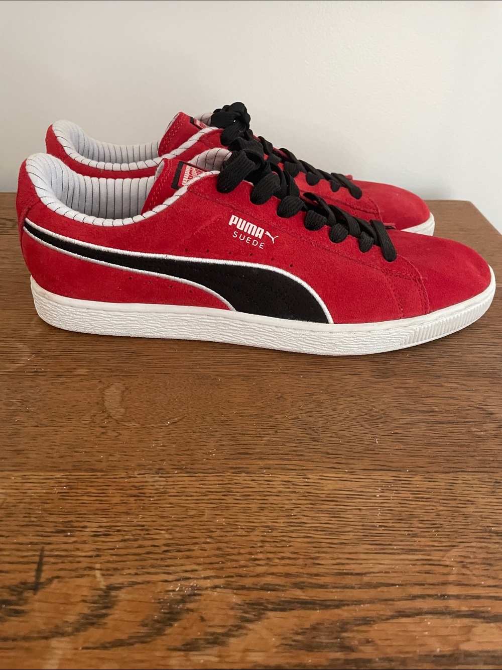 Men’s Puma Red Suede Sneakers. Size 10.5 - Picture 4 of 10